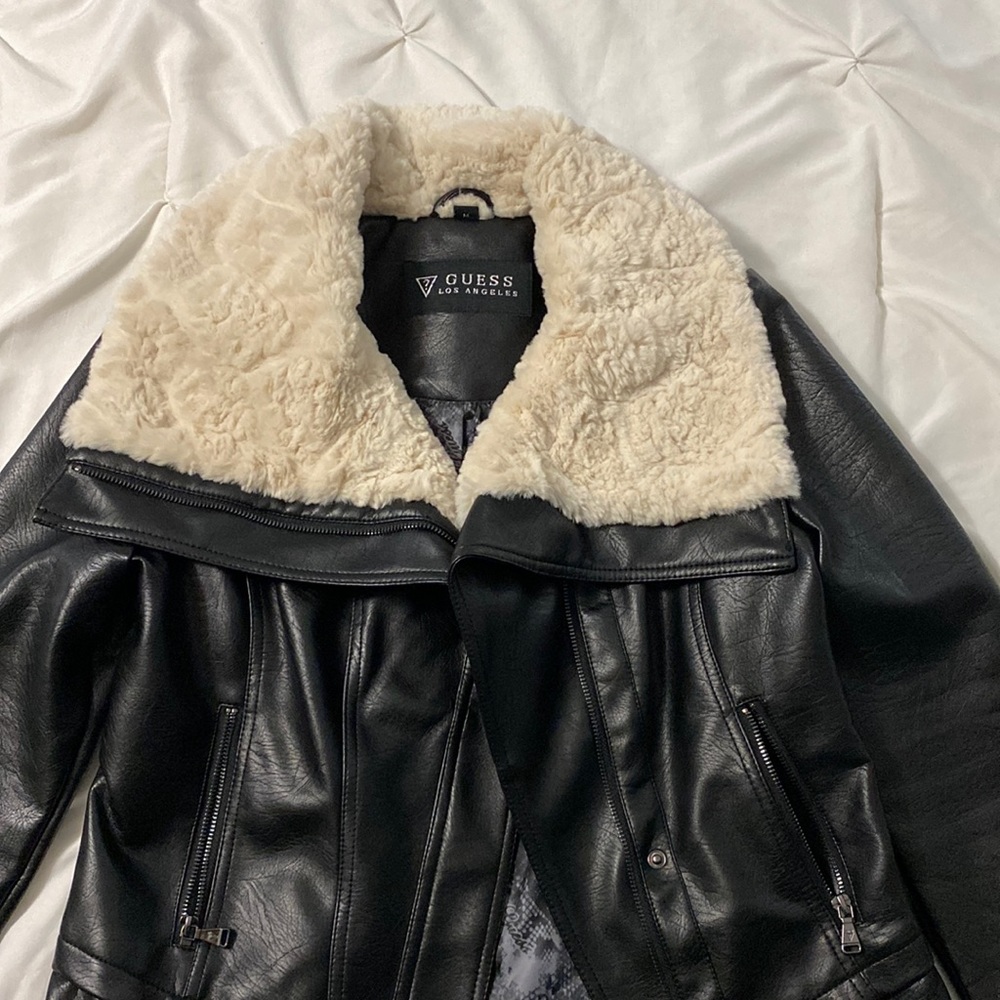 Like new! Guess faux leather jacket with fur collar